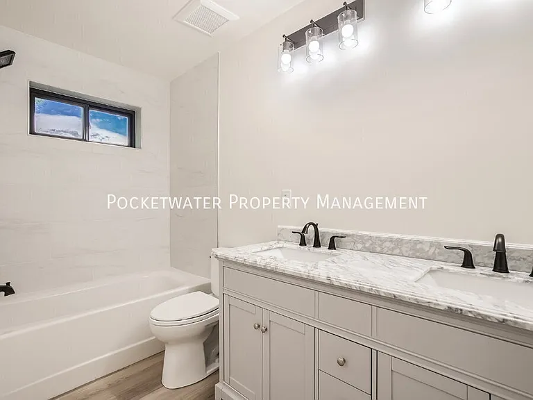 3595 Darley Ave — Photo 22