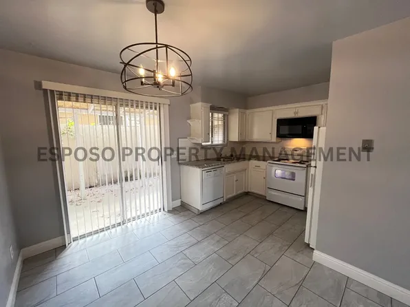 3318 E Sierra Madre Ave, Fresno, CA