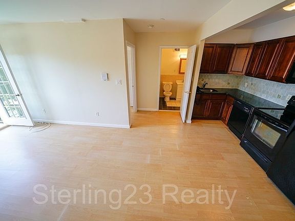 2nd image of 27-16 12th St #B4