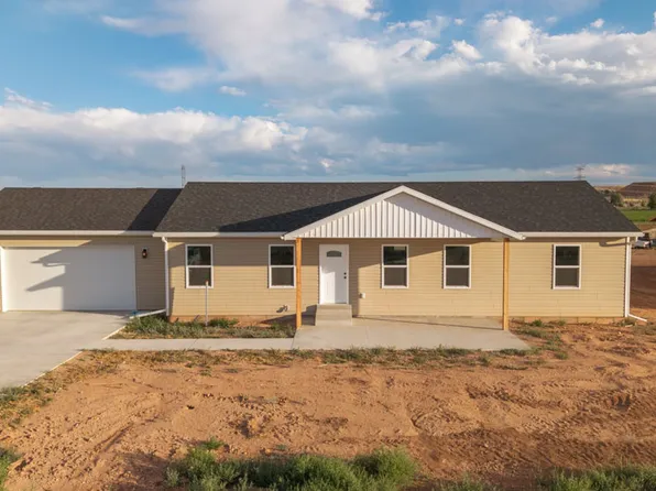 130 E Pole Line Rd #2, Roosevelt, UT 84066