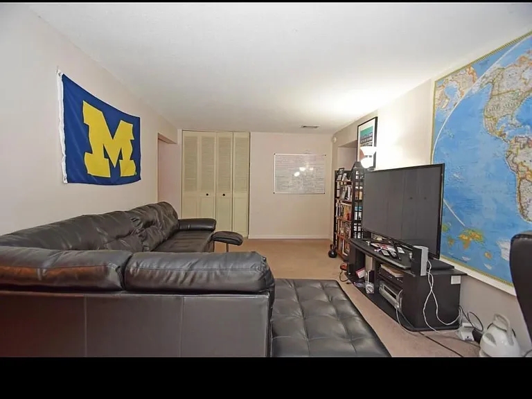 Living Room -Not furnished