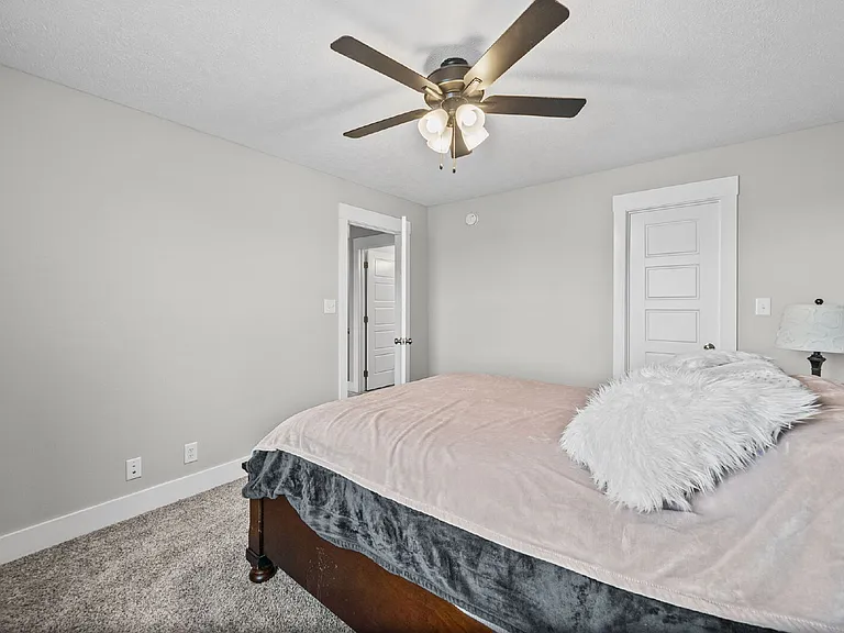 538 Fieldview Way — Photo 28