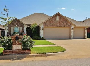 11708 SW 17th St, Yukon, OK 73099