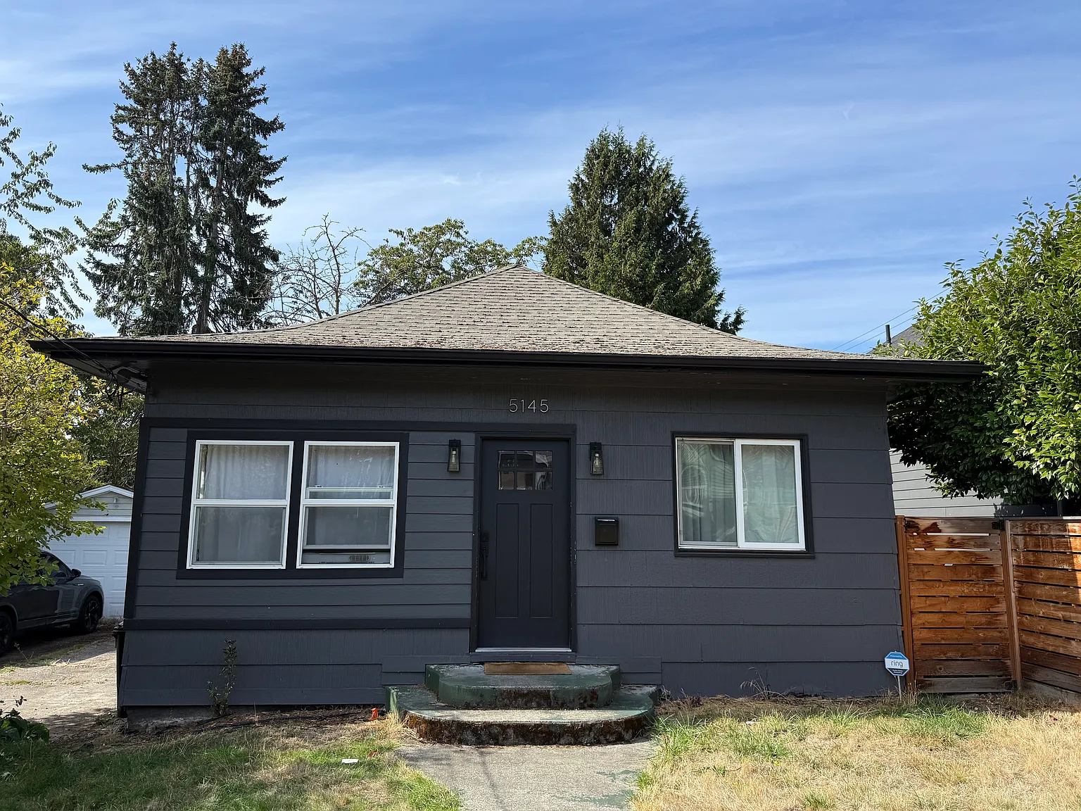 5145 26th Ave NE — Photo 1