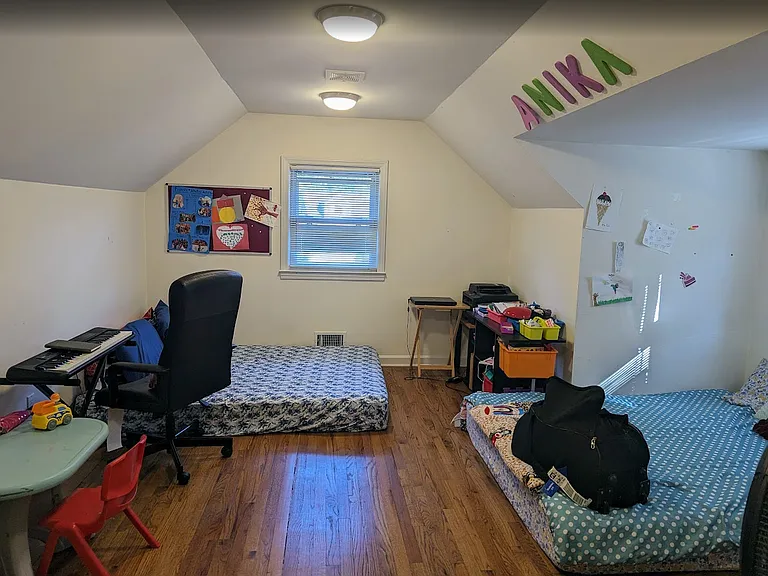 122 Village Cir W — Photo 13