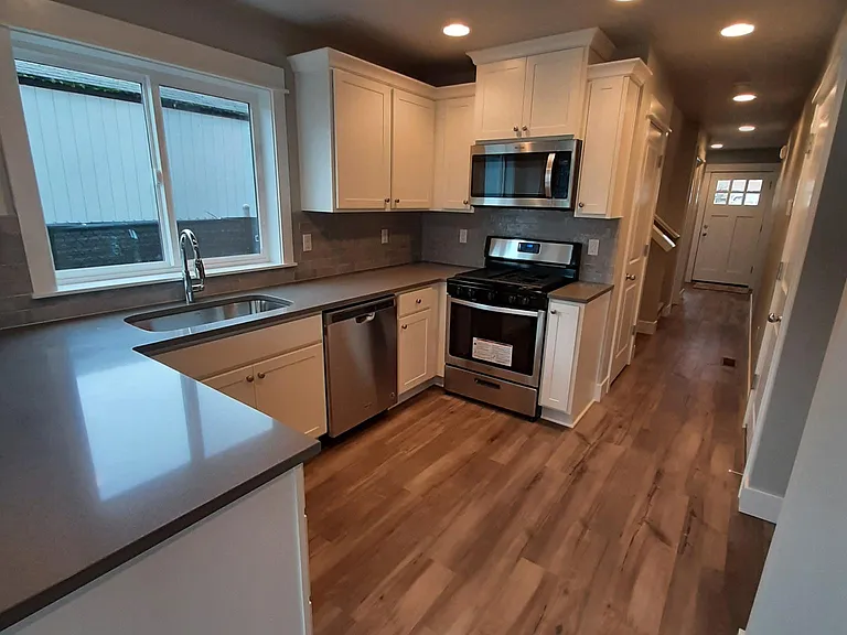 7118 SE Fern Ave — Photo 9