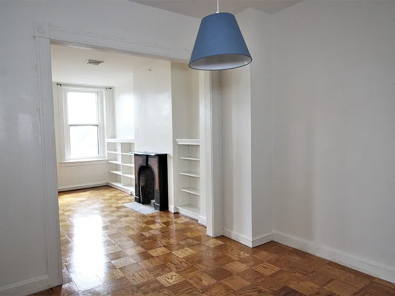 1513 Bolton St. — Photo 35