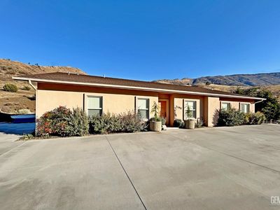 3198 Denise St, Mountain Mesa, CA, 93240