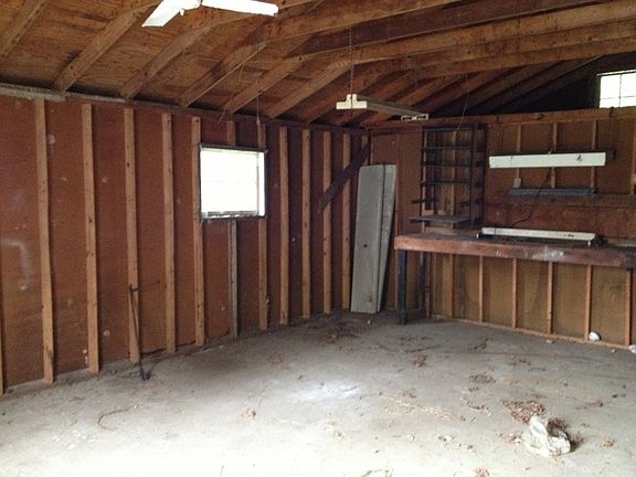 4th image of 107 Ethel Dr