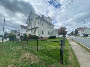 171 Lyon Ave FLOOR 1, East Providence, RI 02914