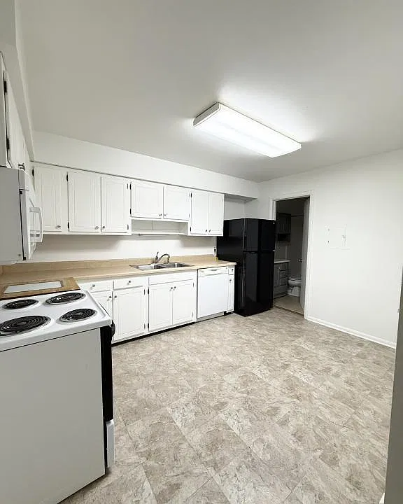 1822 Sunnyside Dr #6