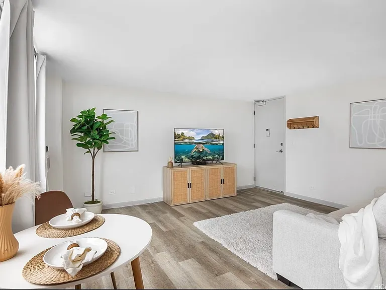 98-288 Kaonohi St #703 — Photo 3
