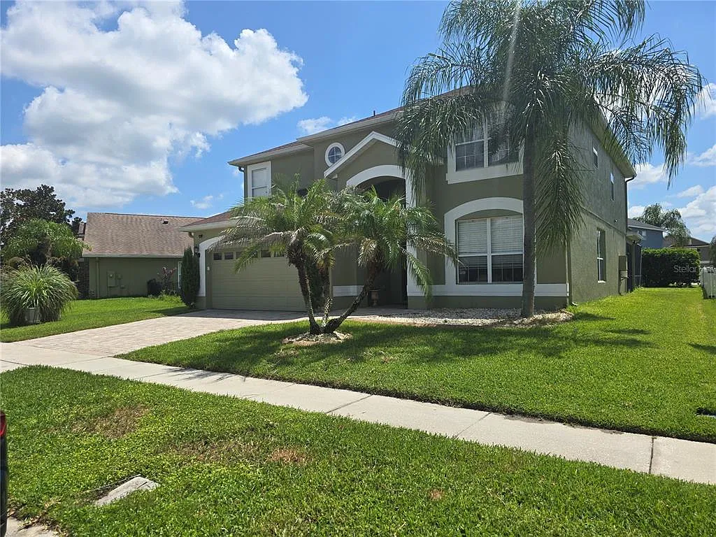 5 bed, 4.5 bath, 2837 sqft, $3,650 — Photo 3