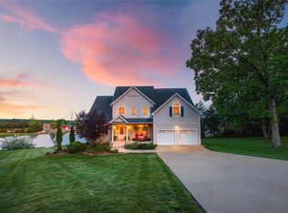 10674 Dolomite Cir, Rolla, MO 65401