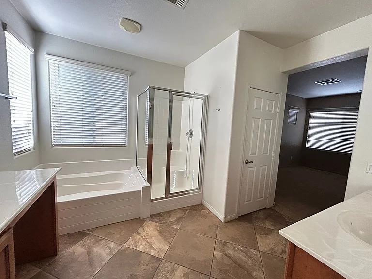 4116 Helens Pouroff Ave — Photo 16