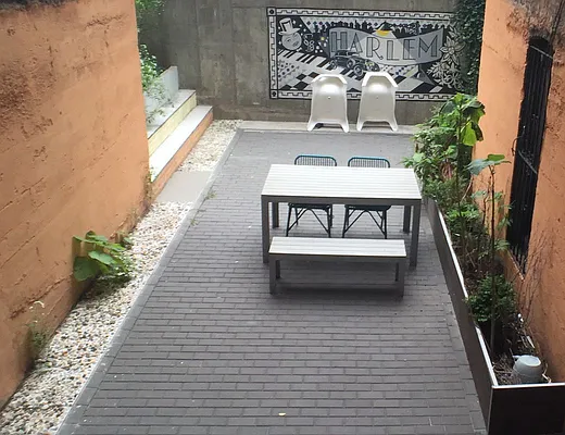 Rented by Reeves Real Estate Group Inc | media 21