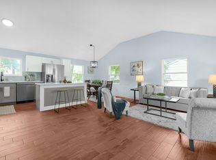 927 Caniff Rd, Columbus, OH 43221