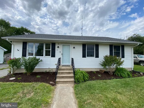 139 Center St, Cecilton, MD 21913