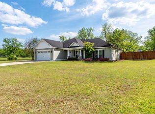 317 Buck Run Dr W, Leesburg, GA 31763