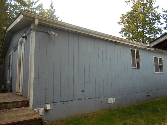 4th image of 2463 Wells Way