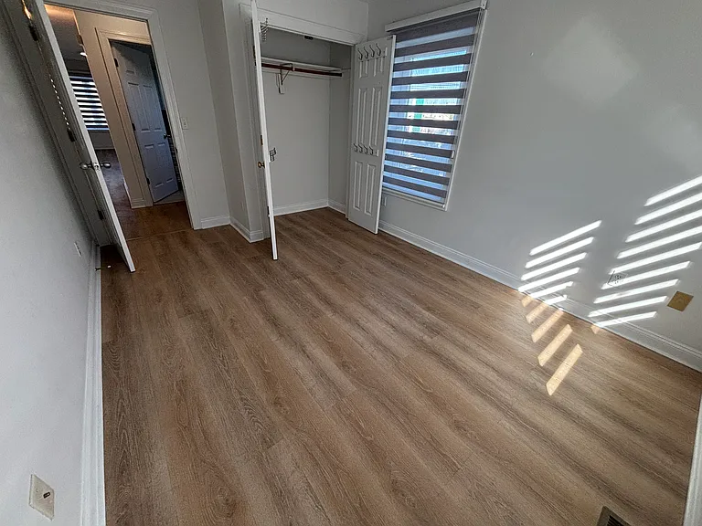 89 W Palisades Blvd #1 — Photo 9