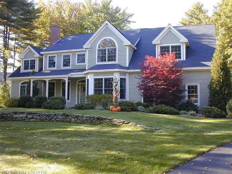 1st image of 2 Baltusrol Cir