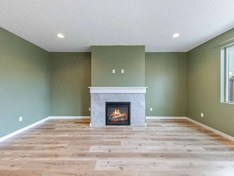 1722 N Kalapuya Pl — Photo 9