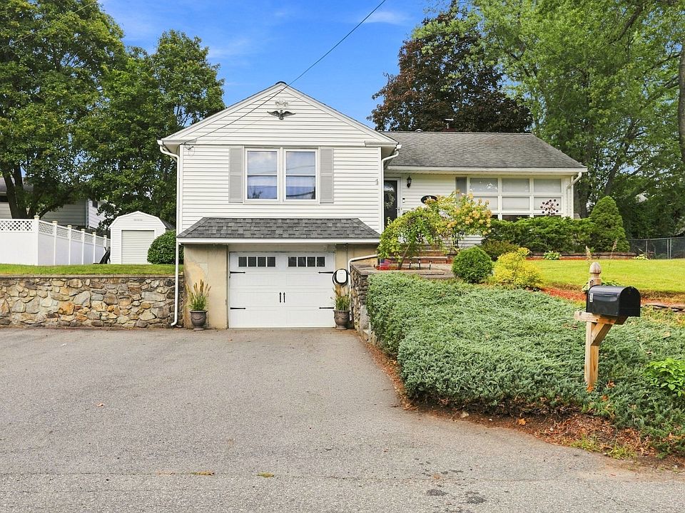 1st image of 3 Tyler St