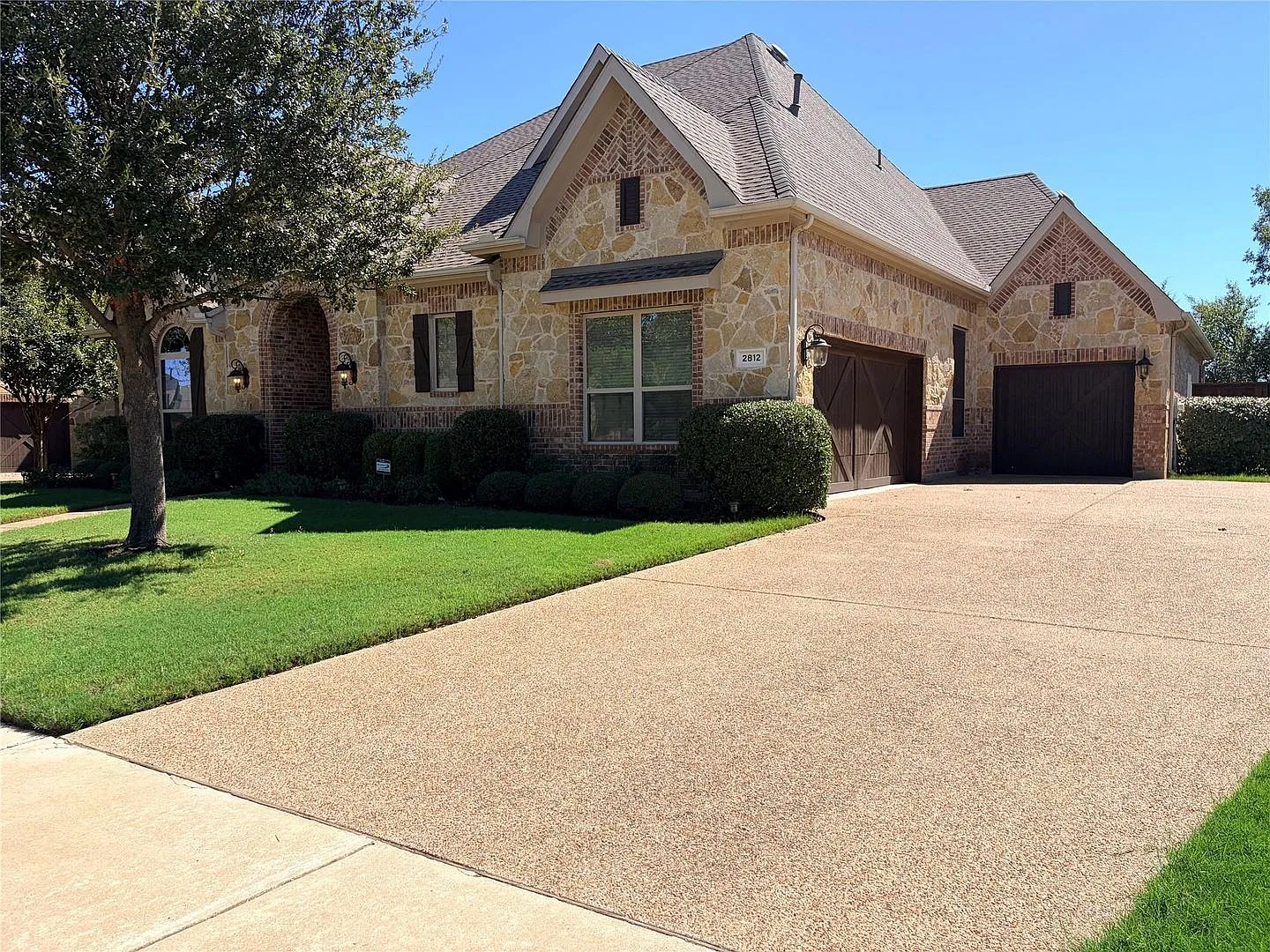 2812 Marrickville Drive, Trophy Club, Texas 76262 — Photo 2