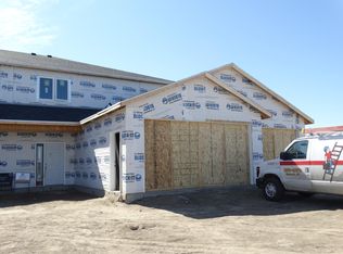 715 Glenwood Dr, Bismarck, ND 58504