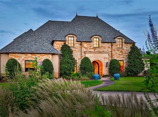 11400 Hillsdale Dr, Edmond, OK 73013