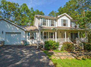 1110 Sky High Ter, Effort, PA 18330