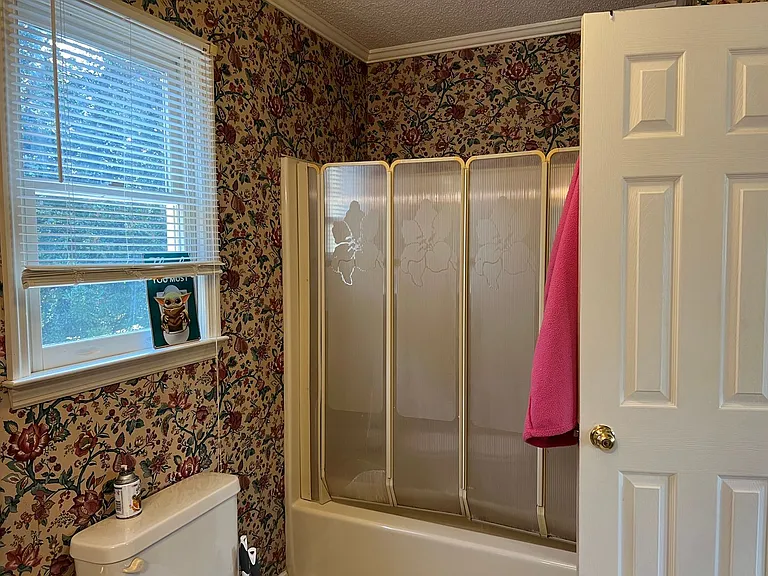 850 Parkview Ct — Photo 14