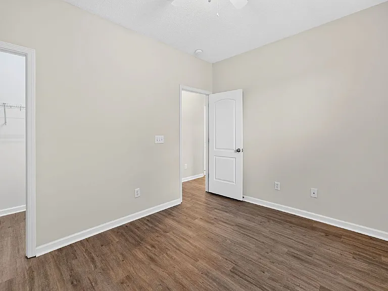 2325 Waverly Crossing Rd — Photo 11