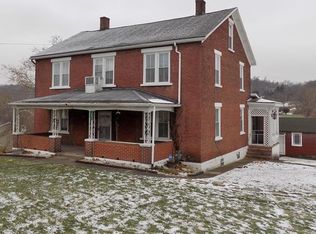 38 Memorial Dr, Perryopolis, PA 15473