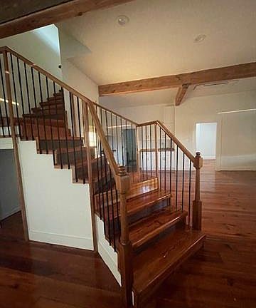5th image of 8906 Plum St #1