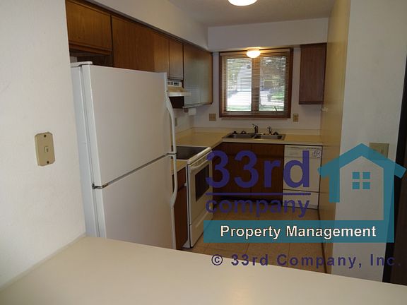 5th image of 351 Belvidere St E #A