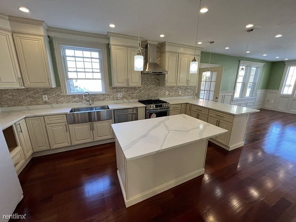 33 Robinson #1 Boston (Dorchester) Unit Photo 24