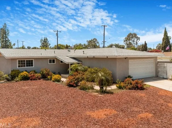 327 Naomi St, Redlands, CA 92374