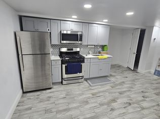 13 Carlisle Pl #1, Yonkers, NY 10701