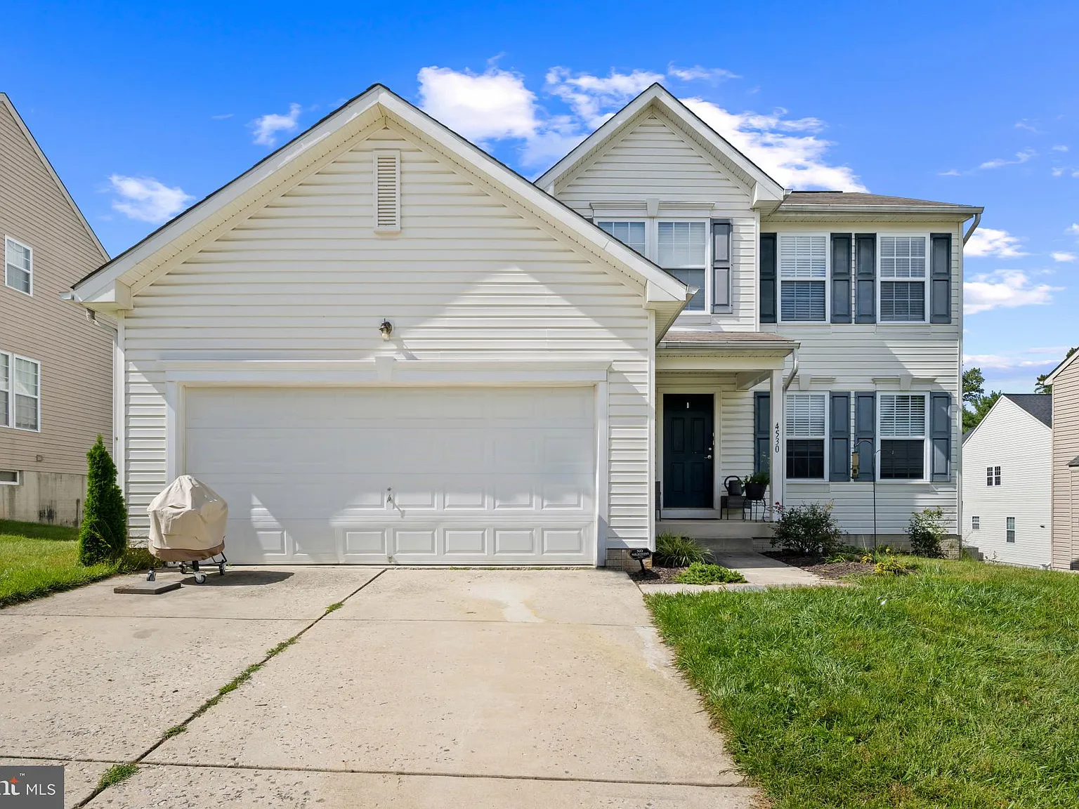 4 bed, 3.5 bath, 2140 sqft, $2,800 — Photo 1