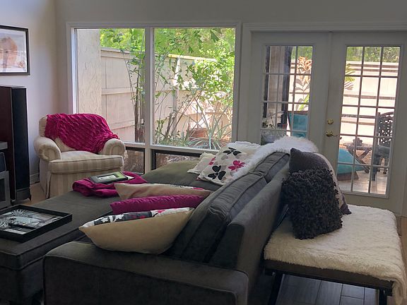2nd image of 105 Starling Ln