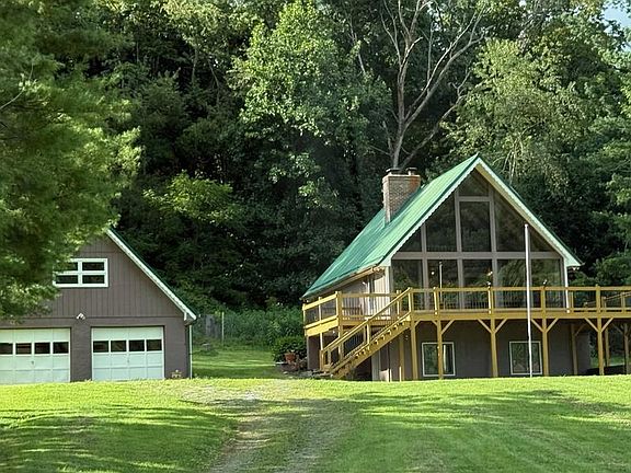 3rd image of 28271 Robindale Rd
