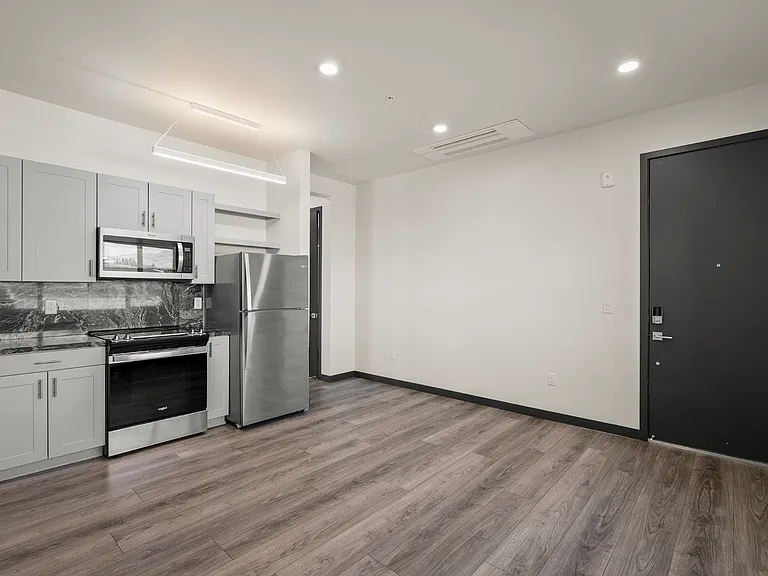 320 Grand Canyon — Photo 10