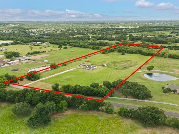 2600 Dave Angel Rd, Burleson, TX 76028