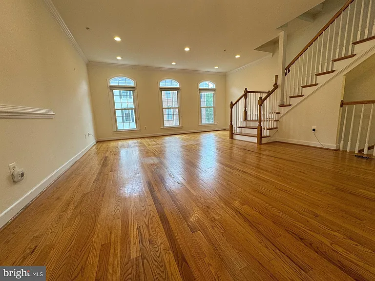 504 N Thomas St #I — Photo 3