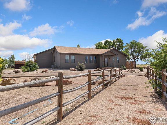 4th image of 1225 E County Road 72