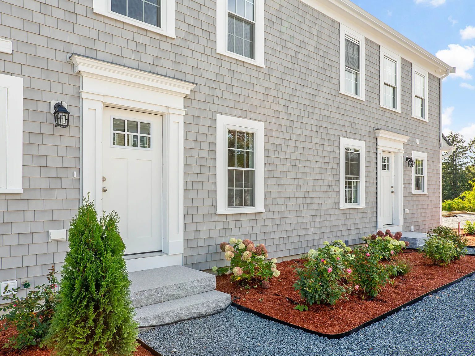 2 bed, 2.5 bath, 1000 sqft, $3,500 — Photo 3