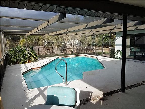 2nd image of 2872 Fair Green Dr