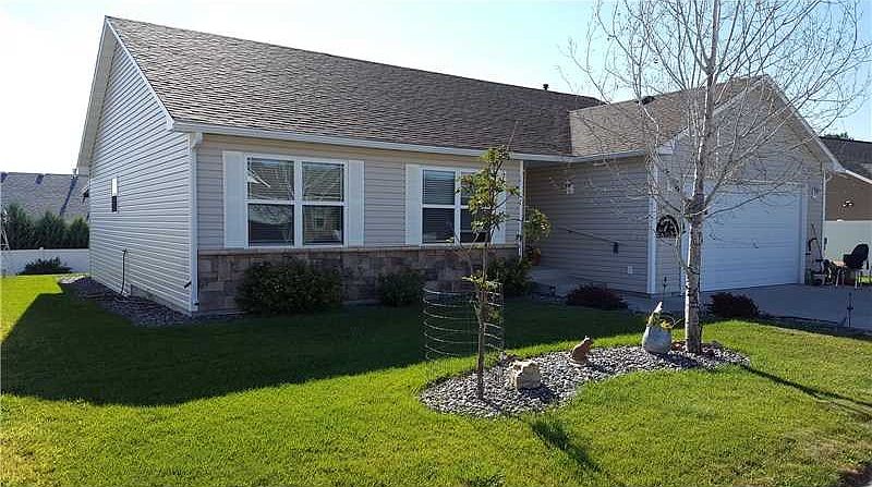 2nd image of 1295 Crystal Lake Ln